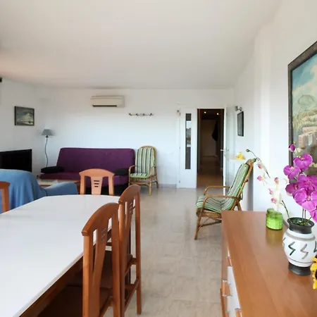 Cap Castell 1b Апартаменты